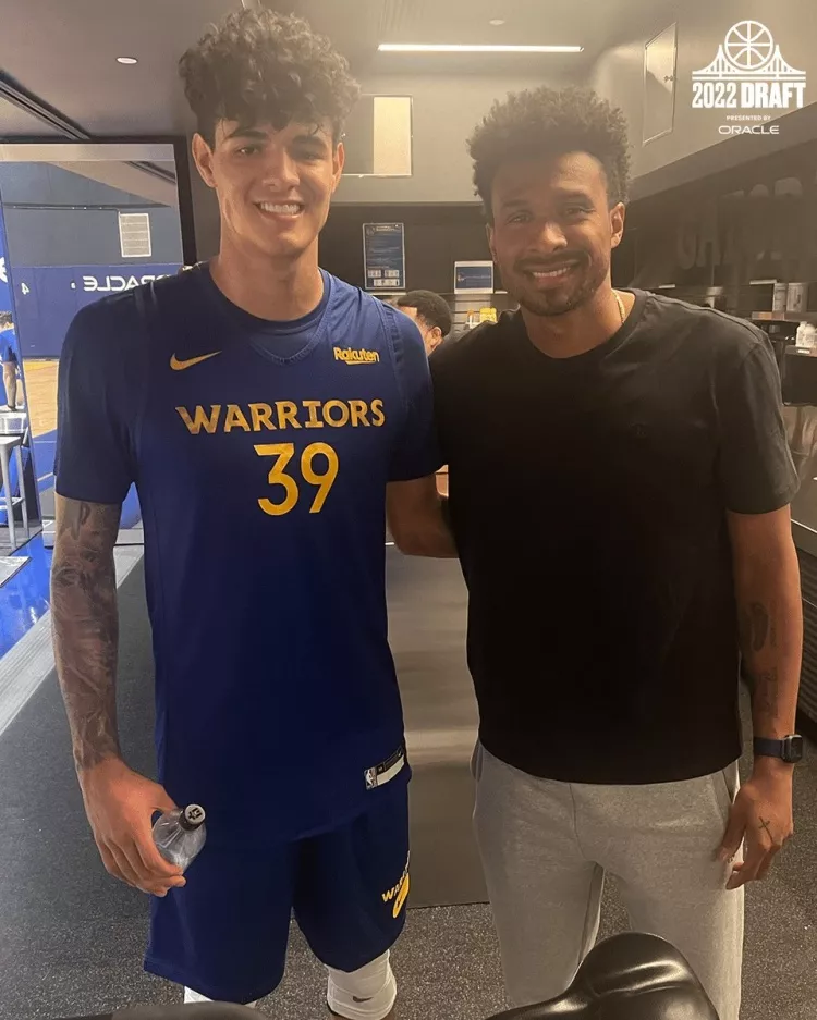 从55顺位到勇士主力 巴西独苗桑托斯增重20公斤完成转型