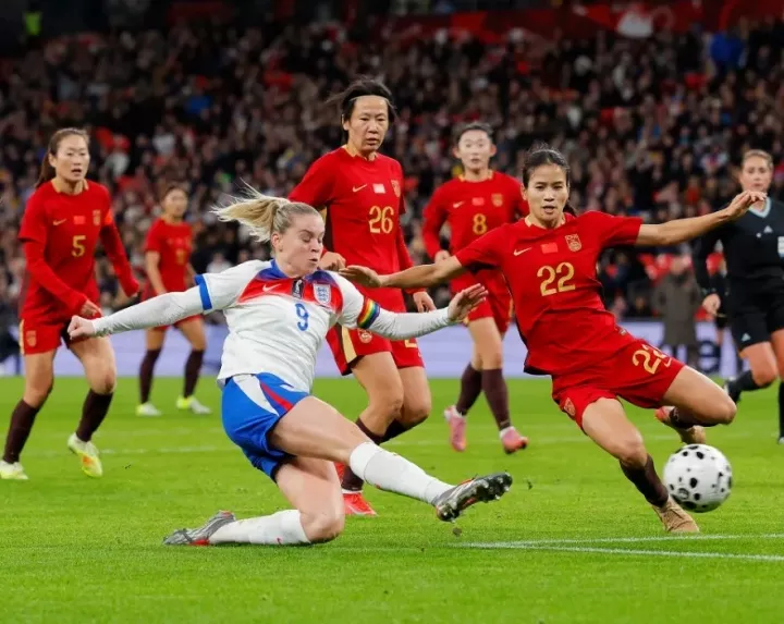 亚洲杯四强守住底线 张睿16年轮回折射女足现实