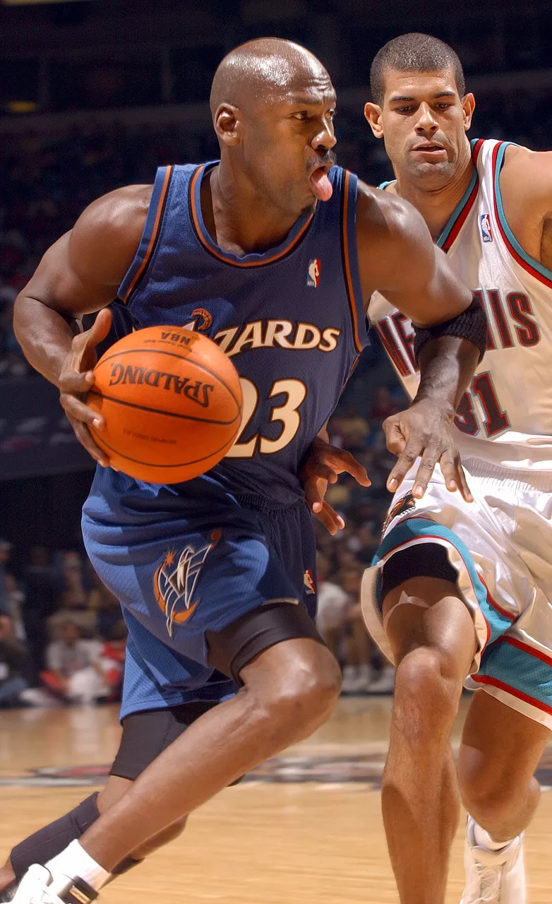 杜兰特解析乔丹生涯中断 称若非两次退役詹姆斯四万分不会孤单