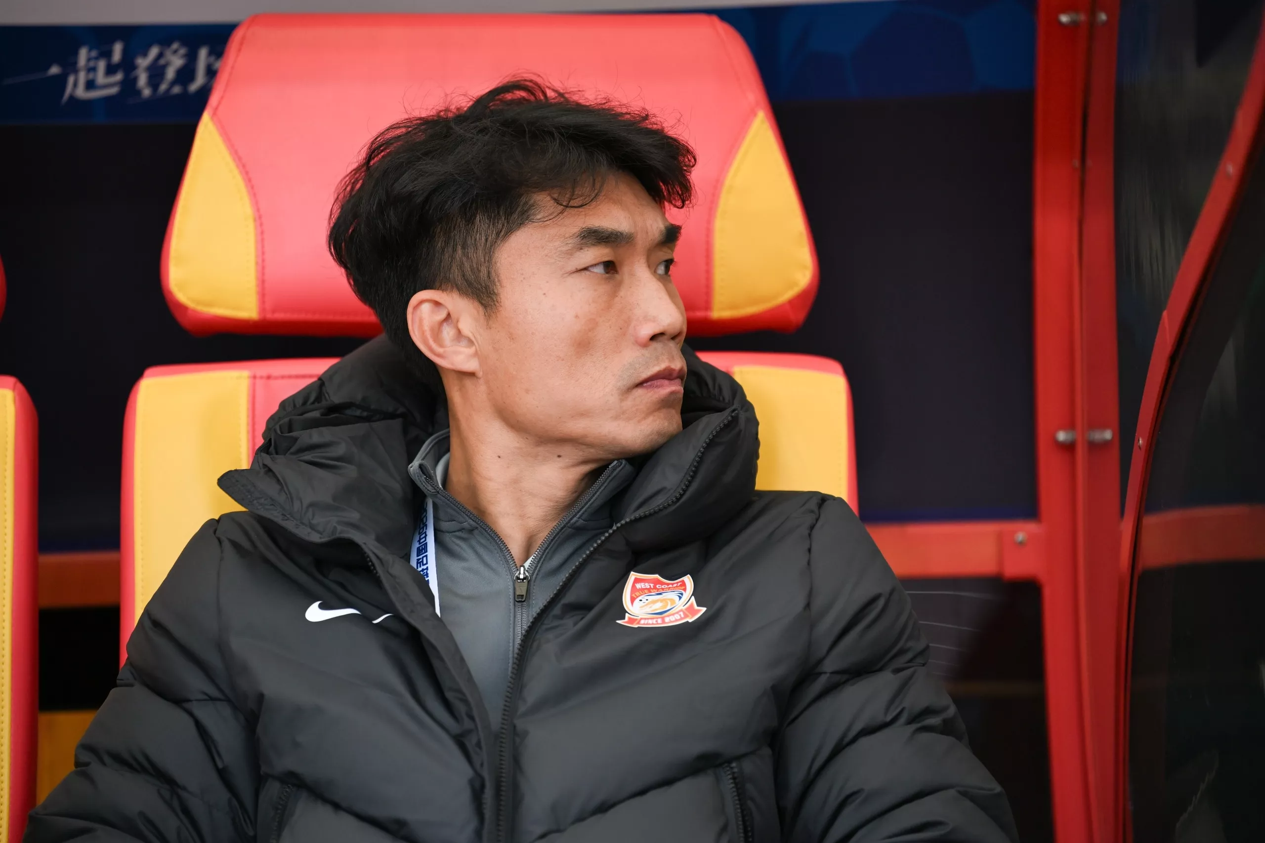 西海岸半场好球后崩盘 海港变阵武磊双响定胜局