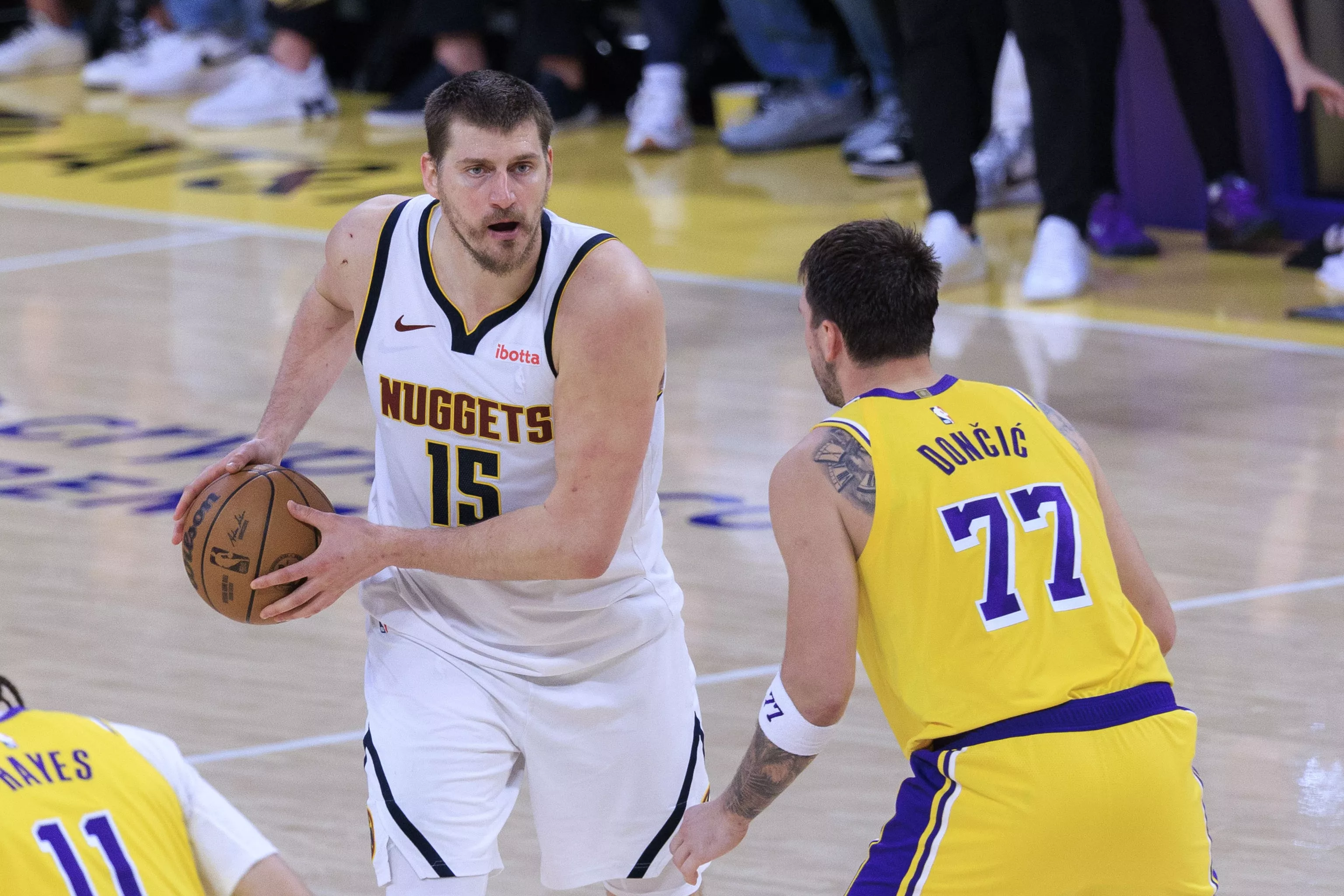 防守进阶：东契奇单防效率跻身顶级侧翼行列