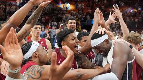 费尔顿评湖人：艾顿篮板统治内线 东契奇防守获认可