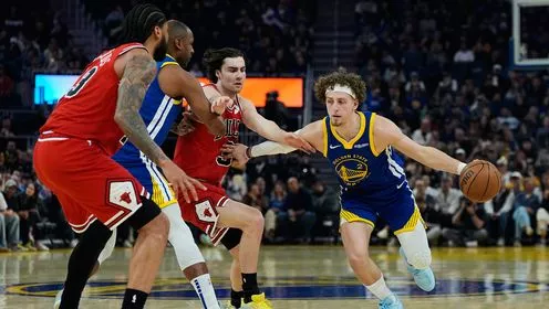 中距离命中率榜：八村塁56%居首 SGA米切尔紧随其后