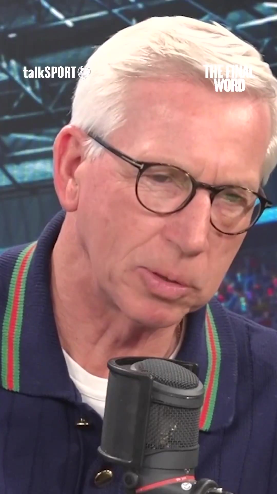 帕杜炮轰谢尔基决赛颠球:职业赛场侮辱性行为 瓜帅必会纠正