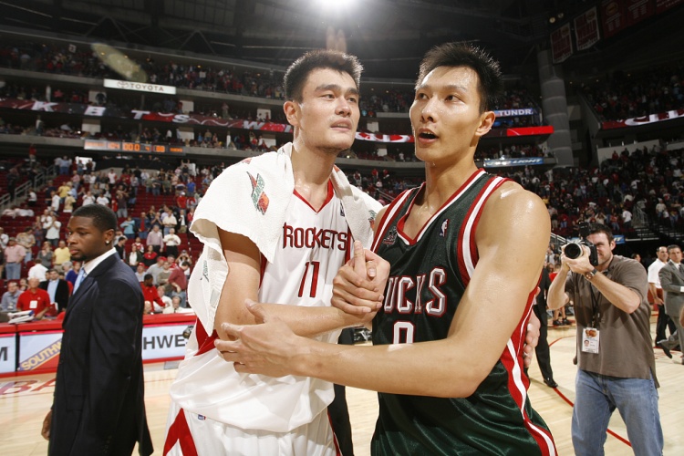 王仕鹏谈杨瀚森NBA体能规划 称姚明易建联均需增重适应 巴特尔属特例