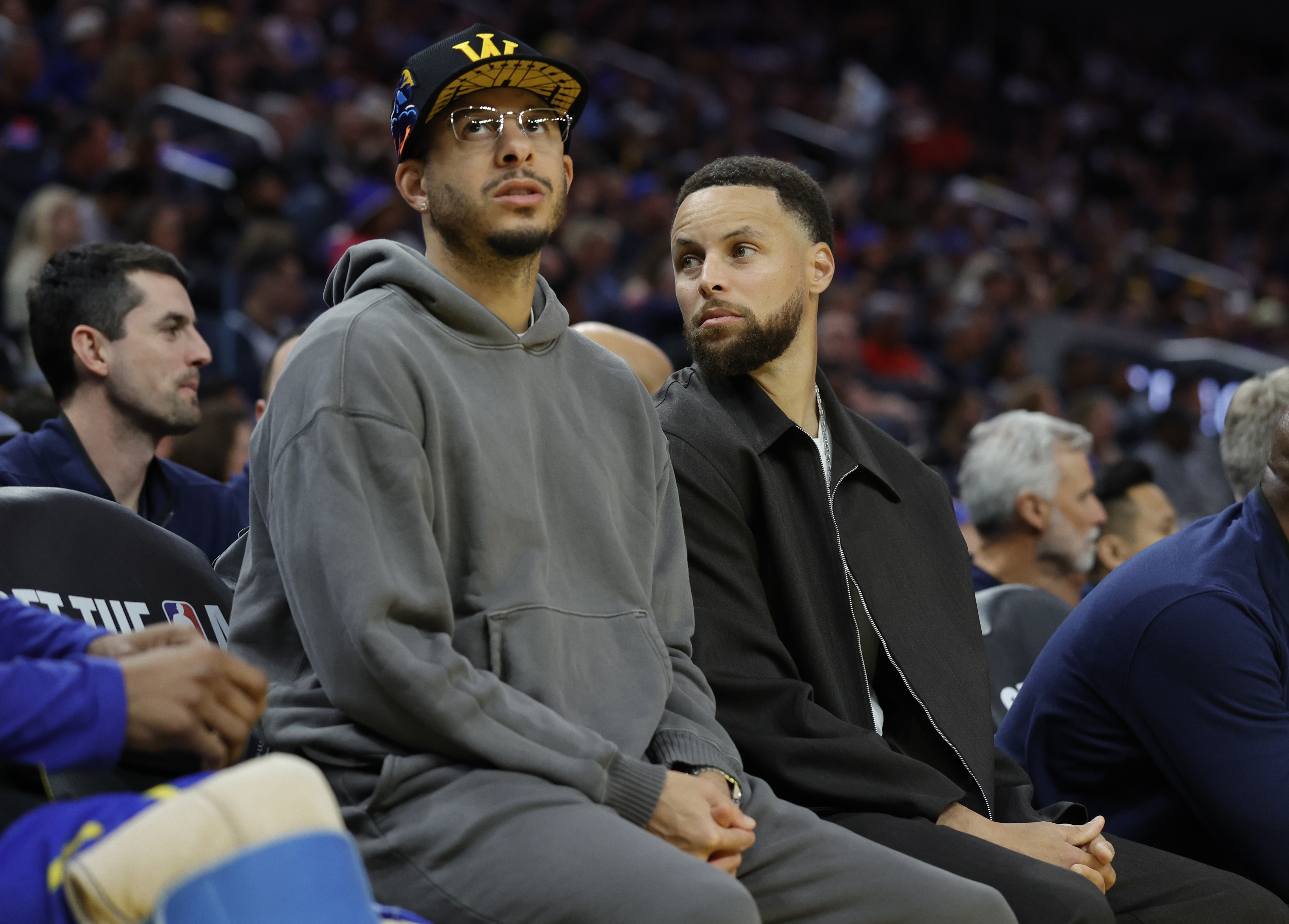 勇士伤病潮再添惨烈一幕 穆迪无对抗膝伤离场 库里巴特勒归期未定