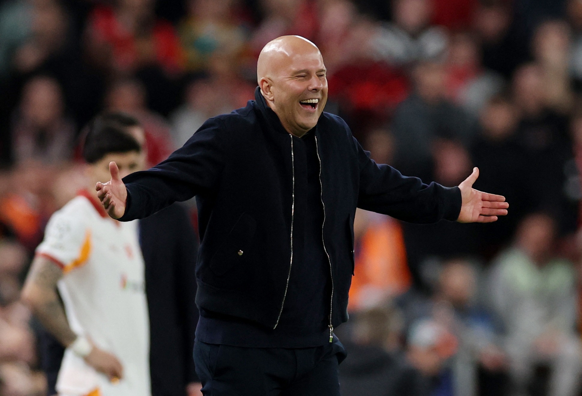 埃文斯：欧冠资格难保斯洛特帅位 唯有夺冠或能扭转局面