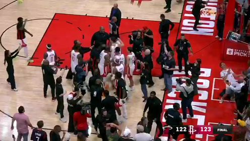 阿门压哨补篮反绝杀 火箭险胜热火 杜兰特总分超乔丹