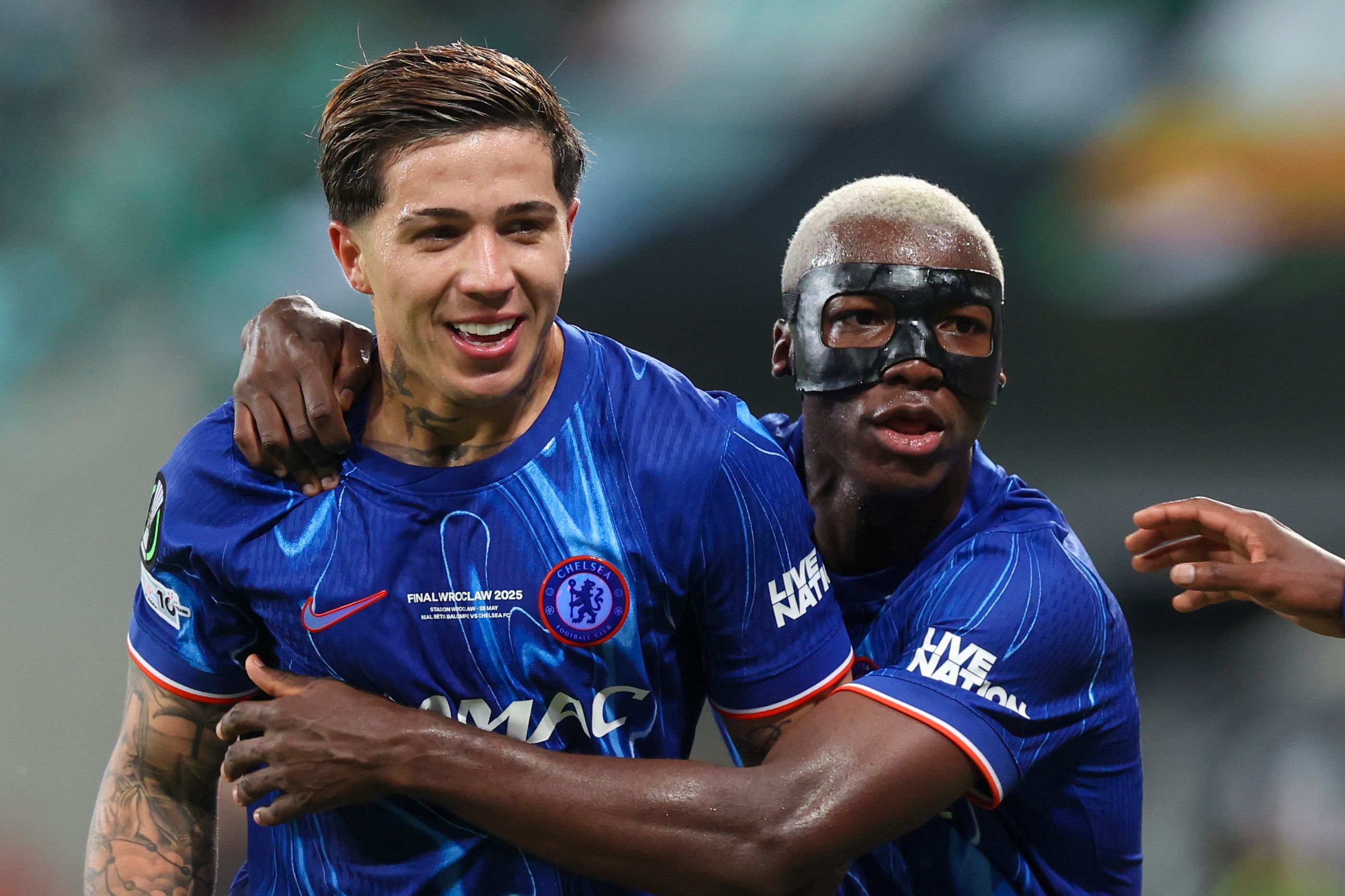 切尔西亿元中场未来迥异 凯塞多表忠诚恩佐留余地