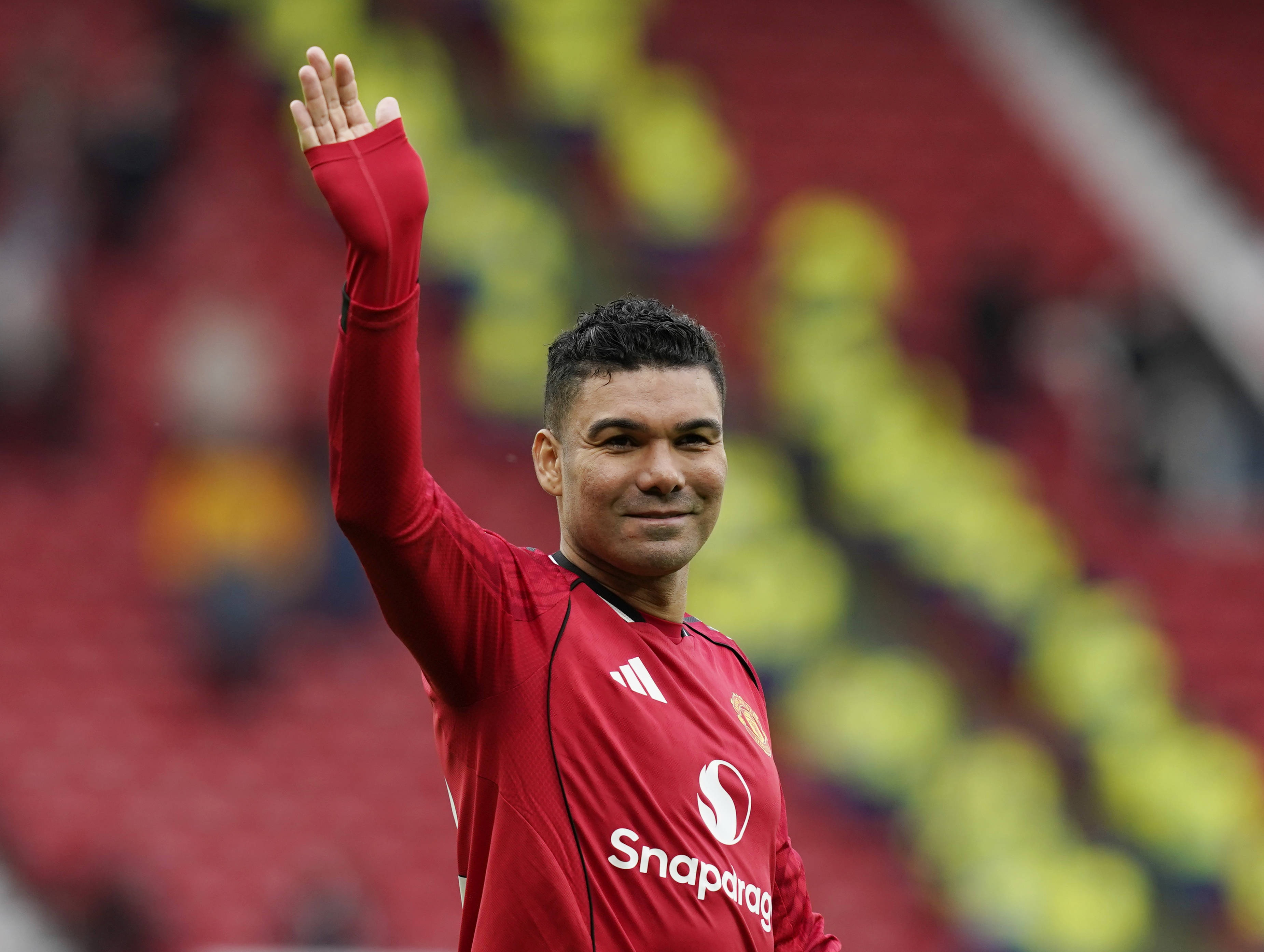 曼晚披露卡塞米罗离队细节 放弃自动续约条款为曼联解套 曼晚披露卡塞米罗离队细节 放弃自动续约条款为曼联解套