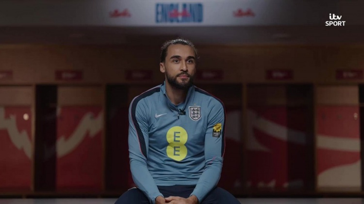 勒温重返三狮军团 直言低谷期妻子是最大支撑