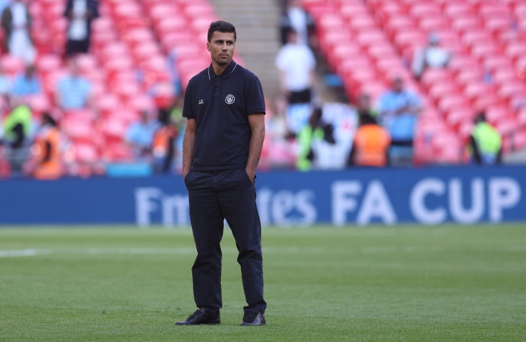 皇马夏窗中场引援锁定三大目标 罗德里续约谈判成曼城关键 皇马夏窗中场引援锁定三大目标 罗德里续约谈判成曼城关键