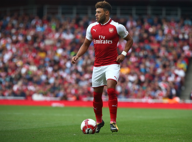 张伯伦亲述离枪手内幕 温格承诺踢中场七年未兑现