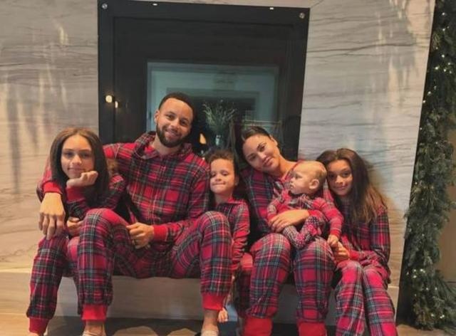 阿耶莎谈育儿历程 四胎后终聘帮手