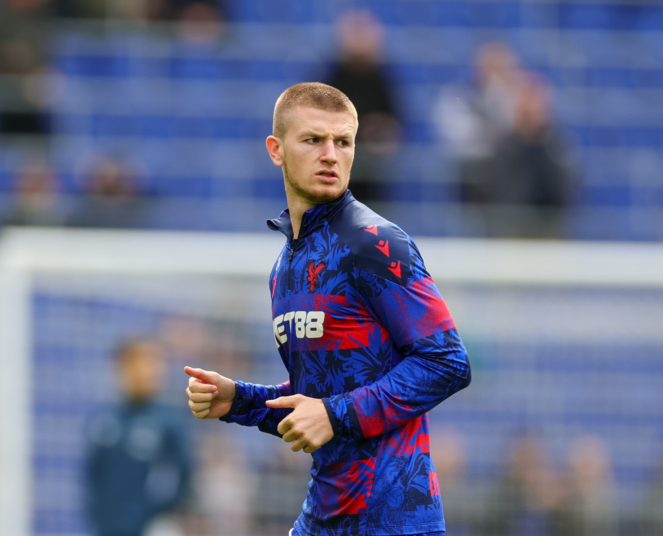 水晶宫中场沃顿今夏或离队 曼联关注名单 转会费对标奥利塞埃泽 水晶宫中场沃顿今夏或离队 曼联关注名单 转会费对标奥利塞埃泽