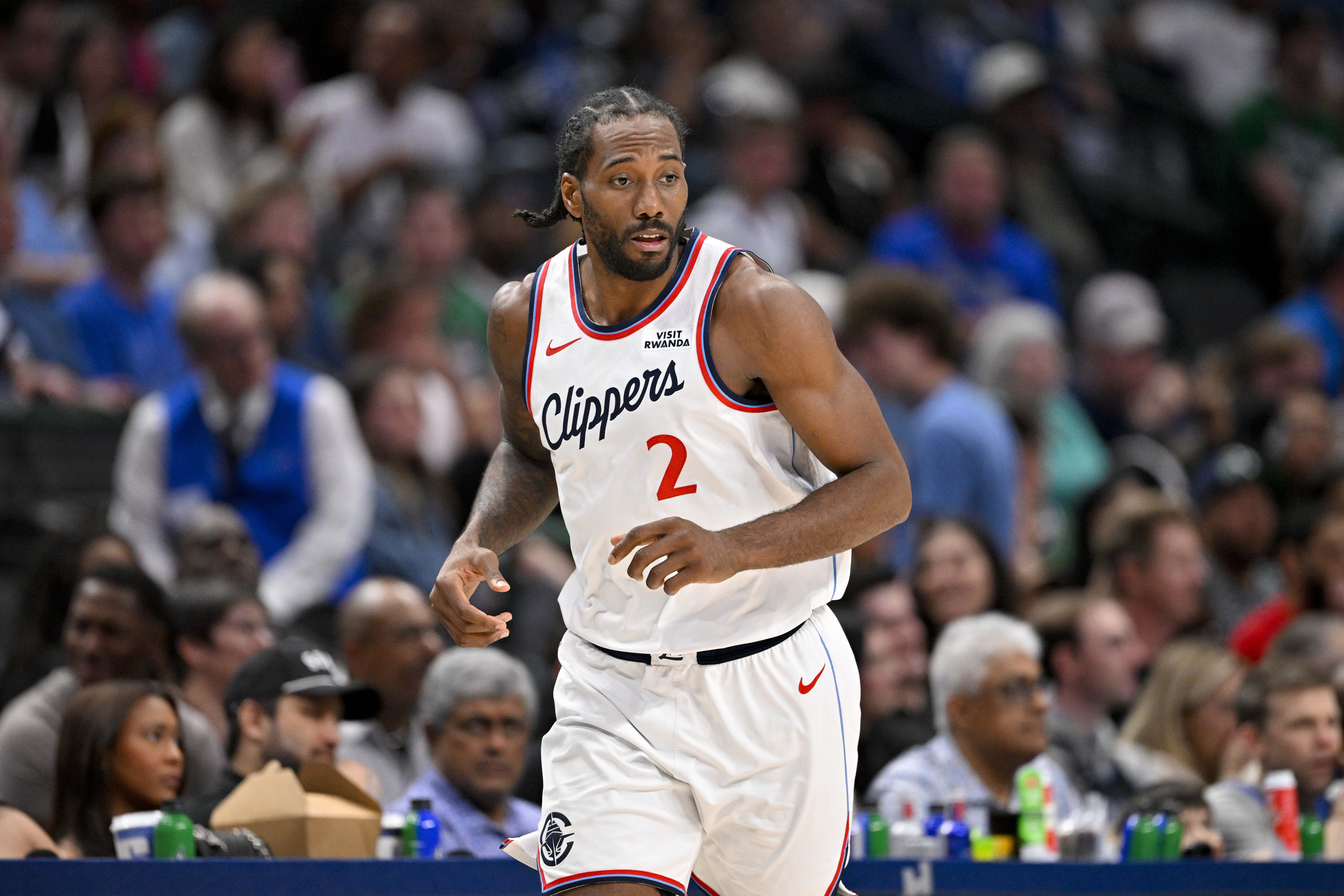 伦纳德中投准绝杀快船险胜步行者 赛后坦言自信源于努力与信仰