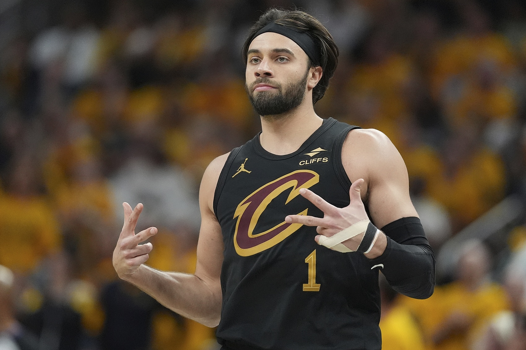 东契奇约基奇票数持平 普理查德36分难救主 东契奇约基奇票数持平 普理查德36分难救主