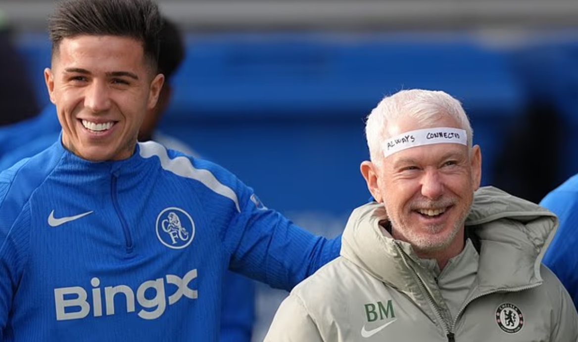 蓝军25年理疗师麦卡洛克 从穆帅到波帅的更衣室活化石 蓝军25年理疗师麦卡洛克 从穆帅到波帅的更衣室活化石