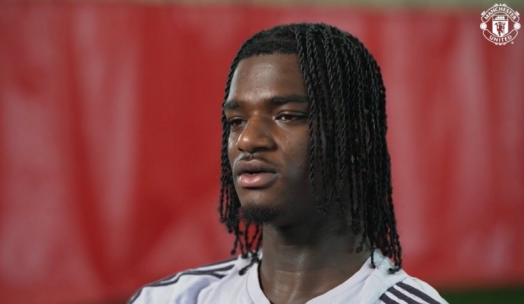 海文专访:鲁尼是儿时偶像 学习吕迪格风格 与约罗互相促进 海文专访:鲁尼是儿时偶像 学习吕迪格风格 与约罗互相促进