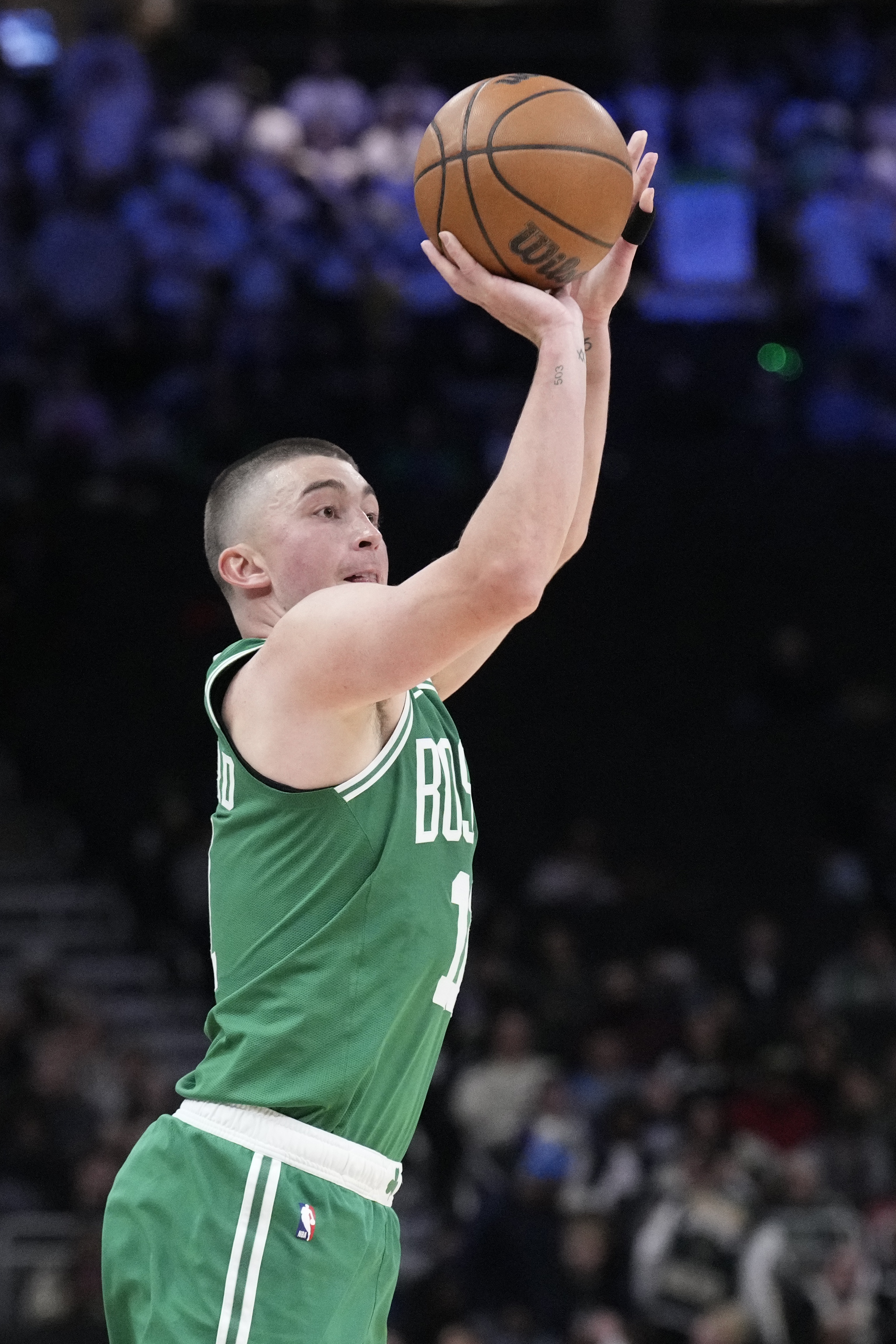 普理查德36分+制胜篮板 马祖拉强调其全面价值