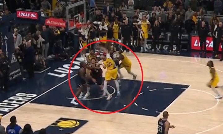 官方裁判报告确认快船步行者终场判罚无误 内姆哈德发球进筐与大洛犯规均属正确吹罚