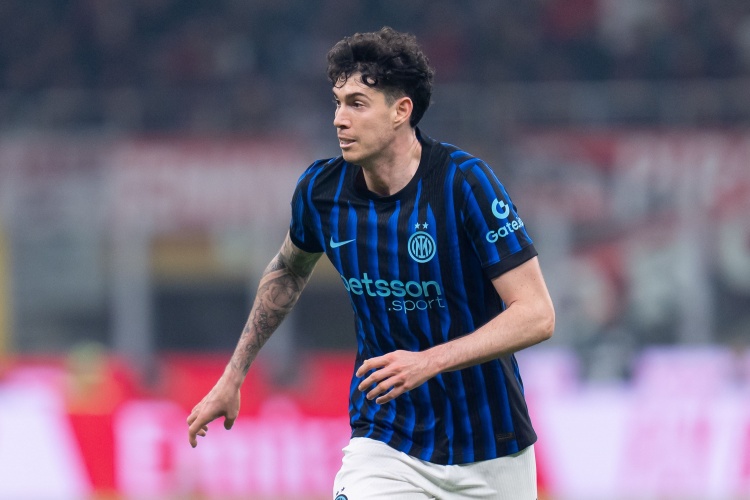 巴萨锁定夏窗头号目标 6000万欧估价直指巴斯托尼 巴萨锁定夏窗头号目标 6000万欧估价直指巴斯托尼