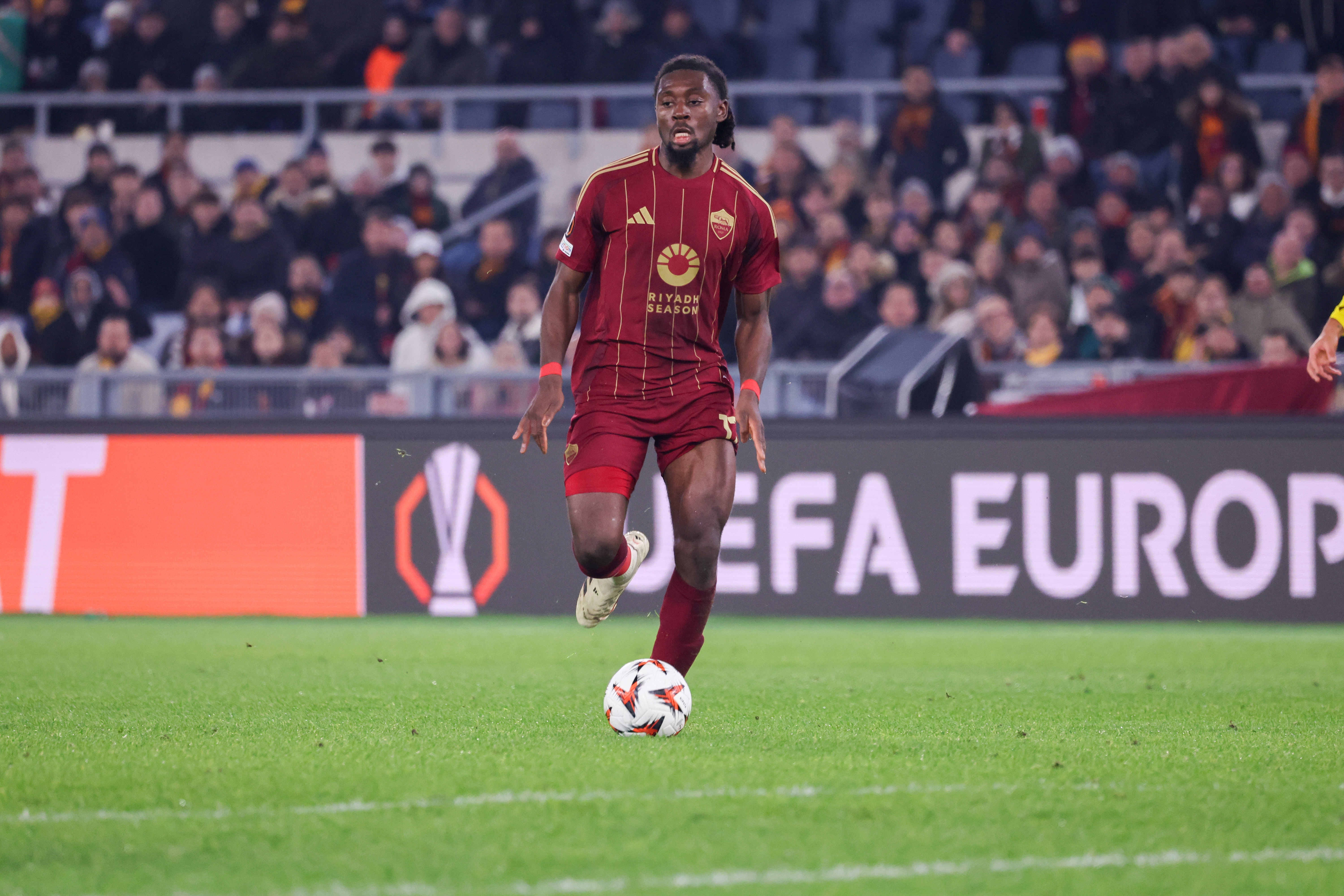 国米夏窗中场换血锁定双科内 萨索洛标价2000万起罗马要价4000万