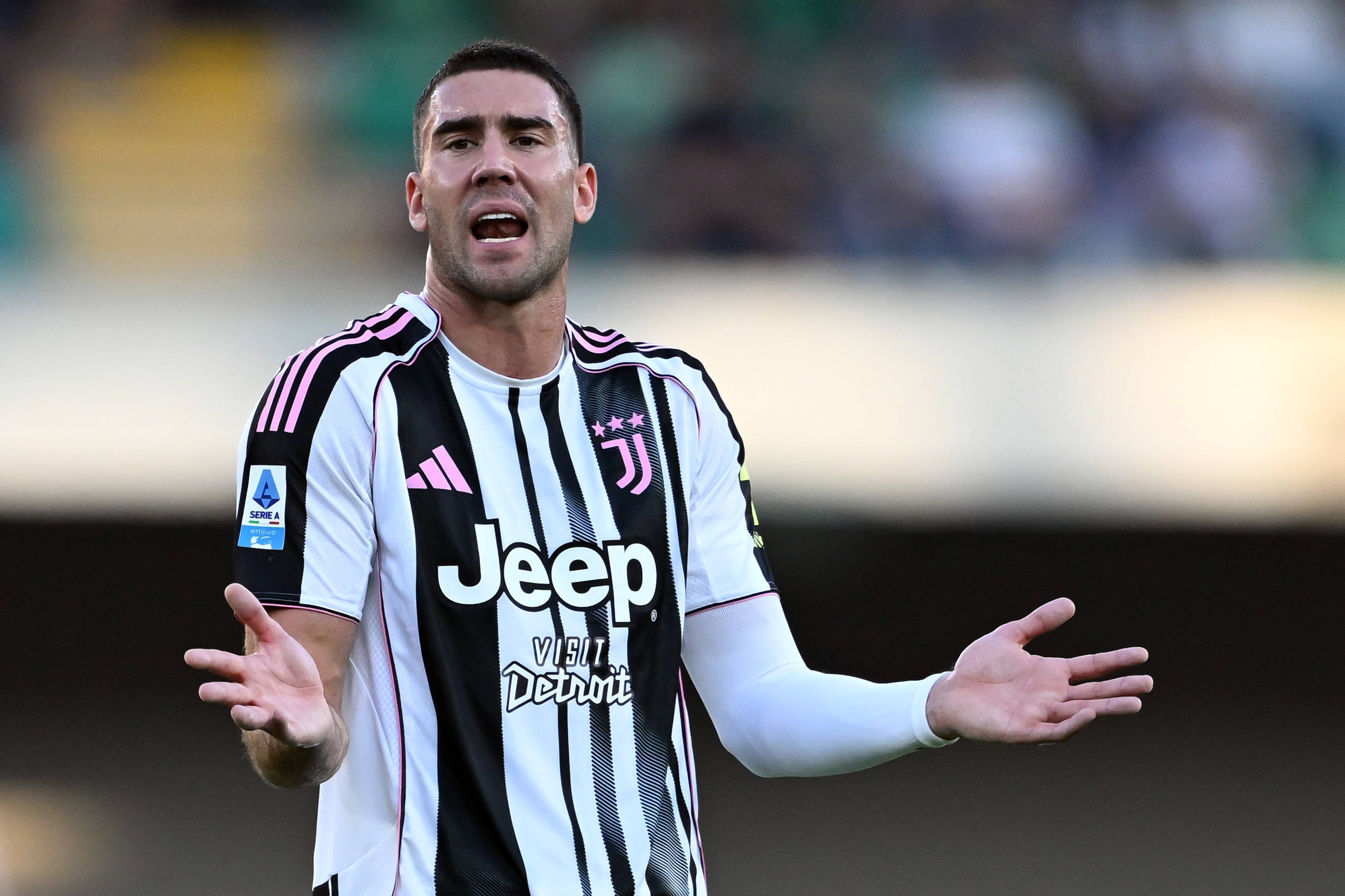 莫雷托：弗拉霍维奇续约停滞 薪资分歧未解