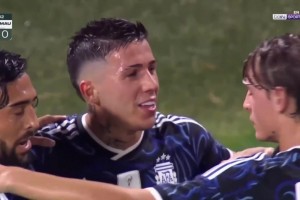 阿根廷热身赛2-1毛里塔尼亚 恩佐破门帕斯任意球斩国家队首球