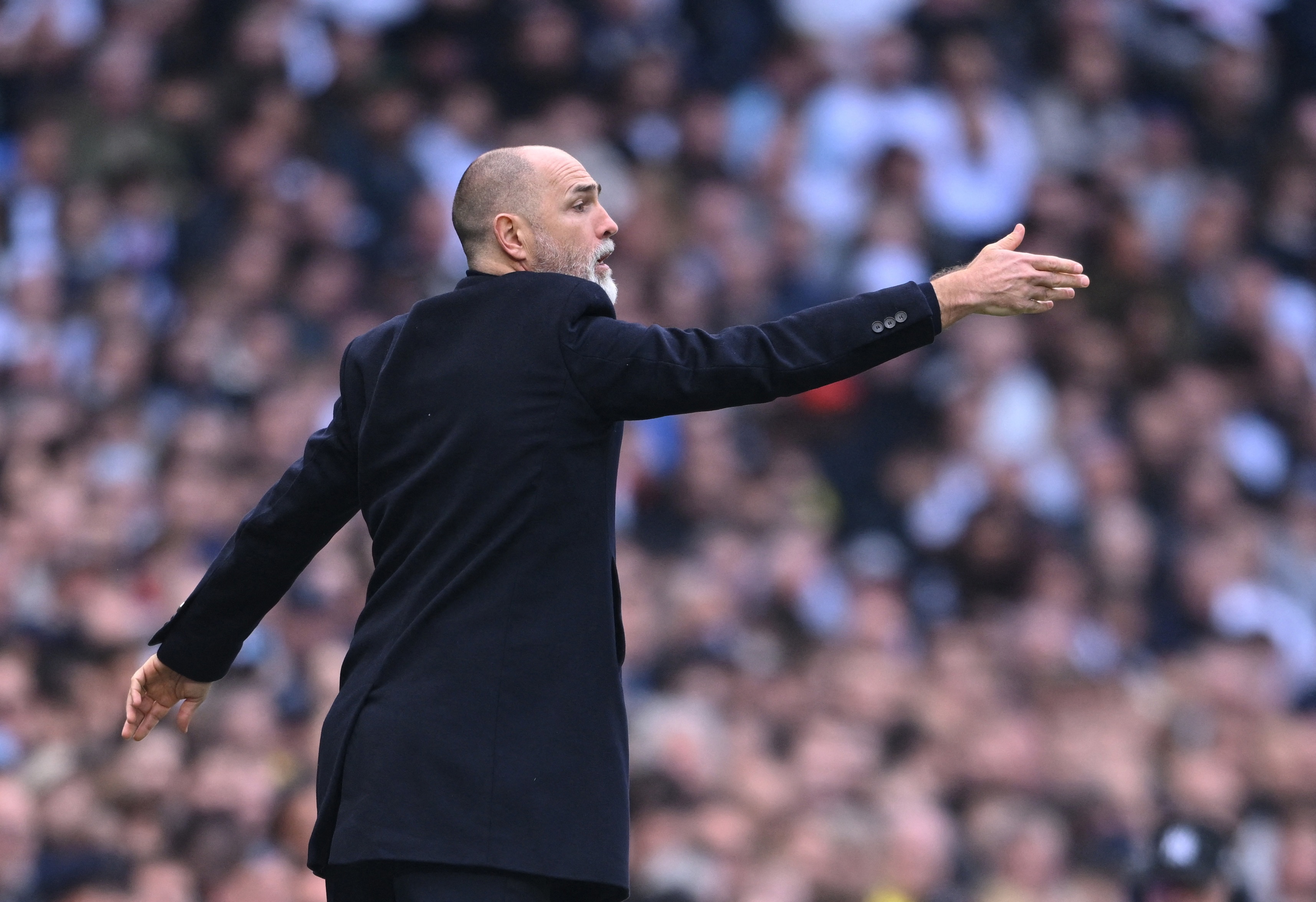 热刺官宣图多尔下课 球迷信托发声呼吁明智继任者 热刺官宣图多尔下课 球迷信托发声呼吁明智继任者