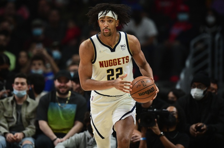 阿德尔曼盛赞纳吉职业精神 临危受命后伤退成遗憾