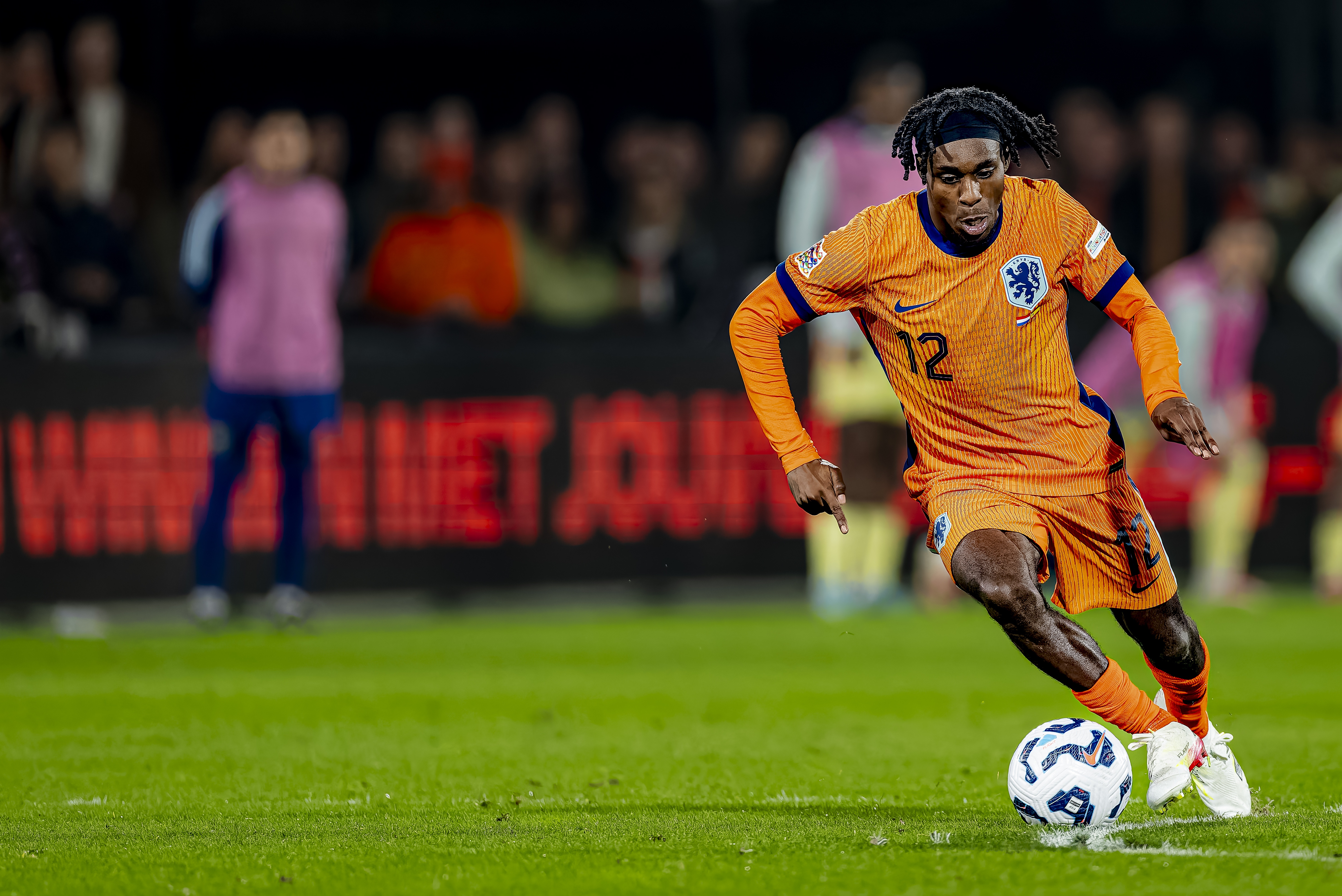 科曼确认弗林蓬伤退打乱部署 荷兰友谊赛战平厄瓜多尔 科曼确认弗林蓬伤退打乱部署 荷兰友谊赛战平厄瓜多尔