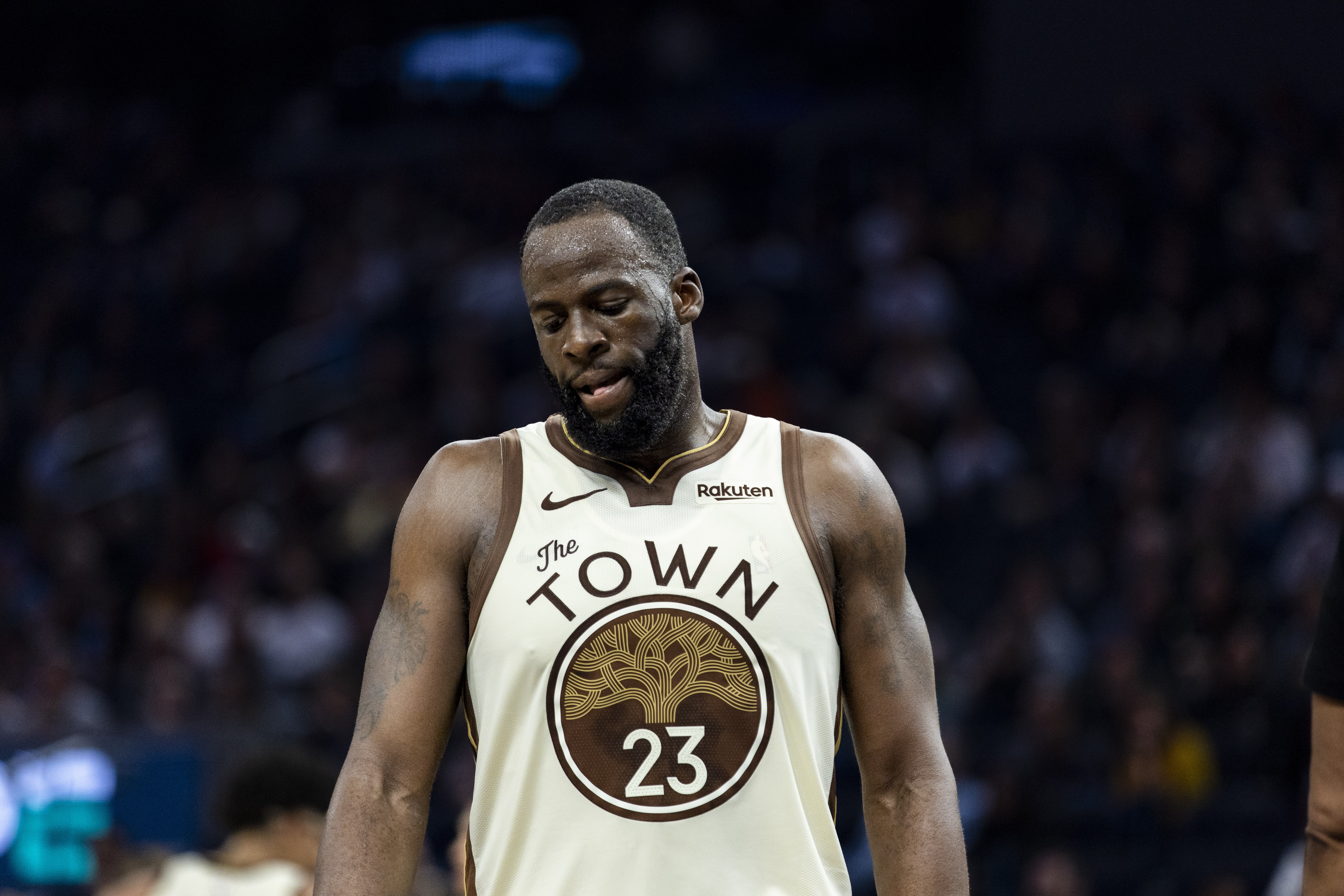 追梦格林接受角色转变 直言愿为球队打替补