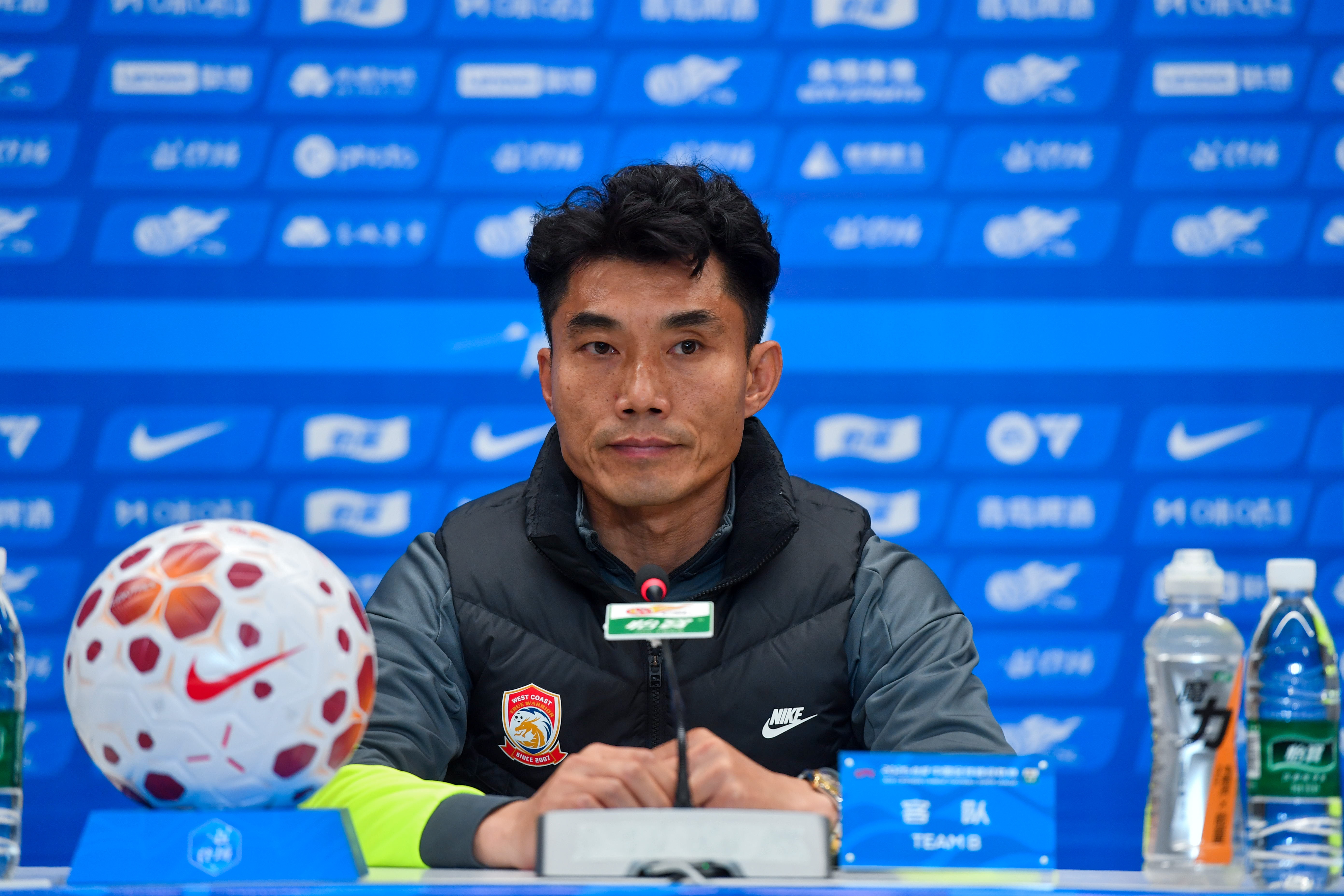 C罗双响领跑沙特联 恩佐风波持续发酵 巴萨报价巴斯托尼