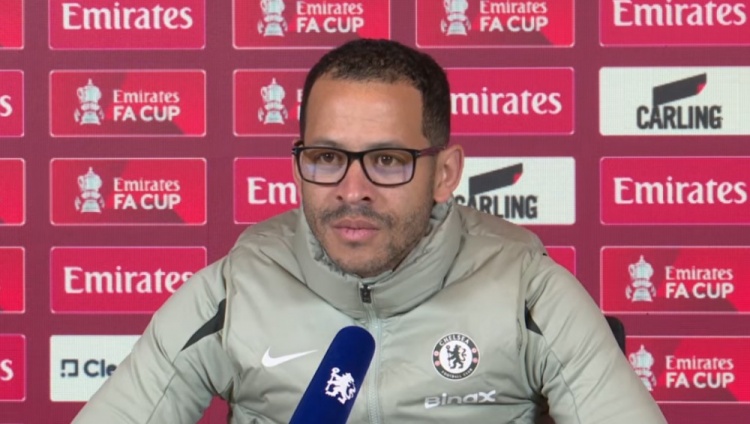 C罗双响领跑沙特联 恩佐风波持续发酵 巴萨报价巴斯托尼