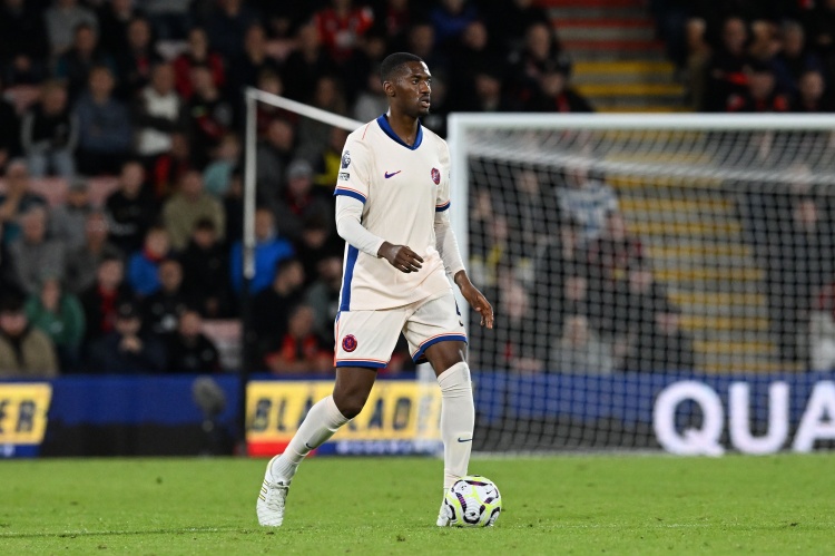 阿达拉比奥尤：目标闯入决赛并捧杯 切尔西7球大胜后锁定赛季目标