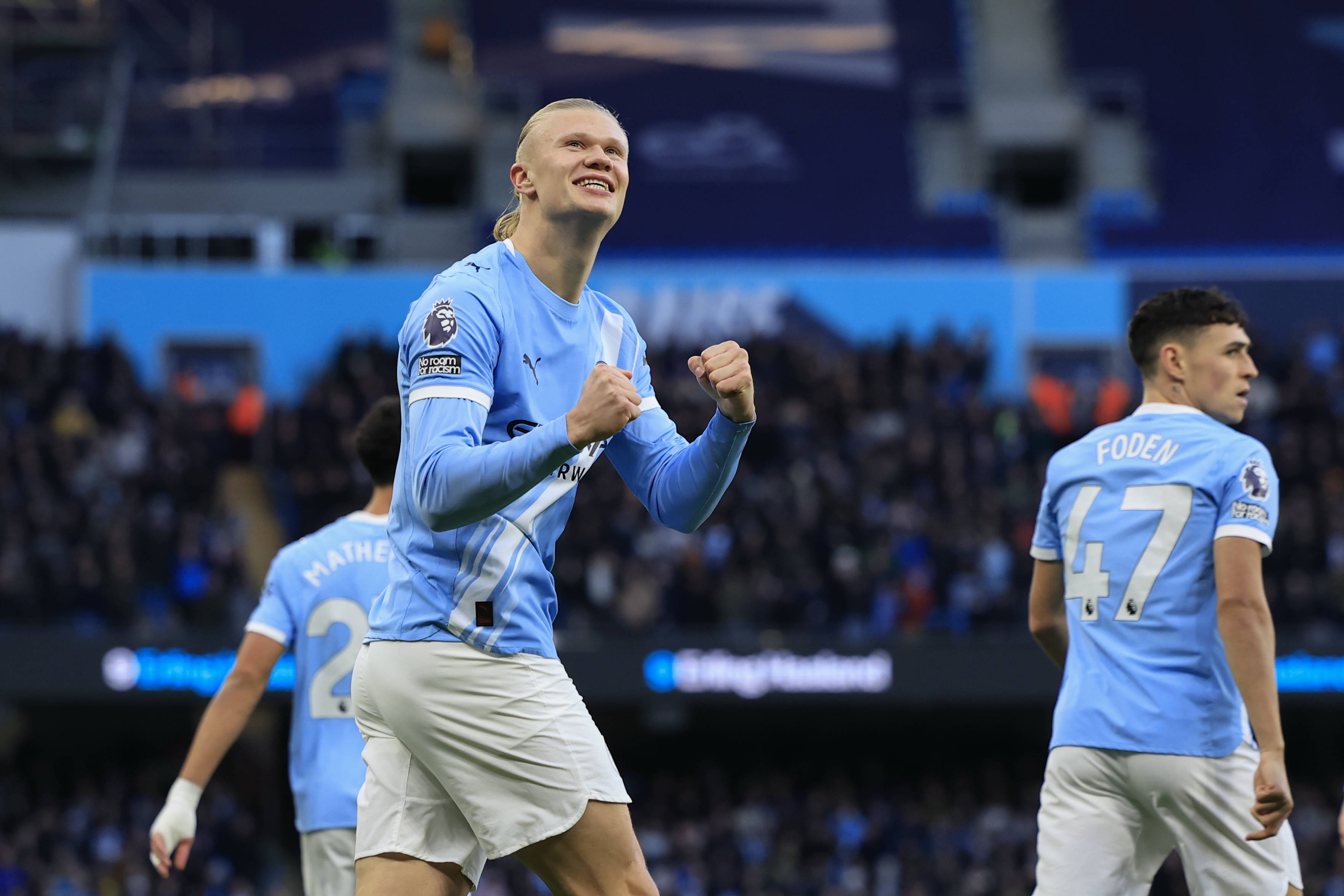 哈兰德三箭穿心 曼城四球碾过利物浦挺进足总杯四强