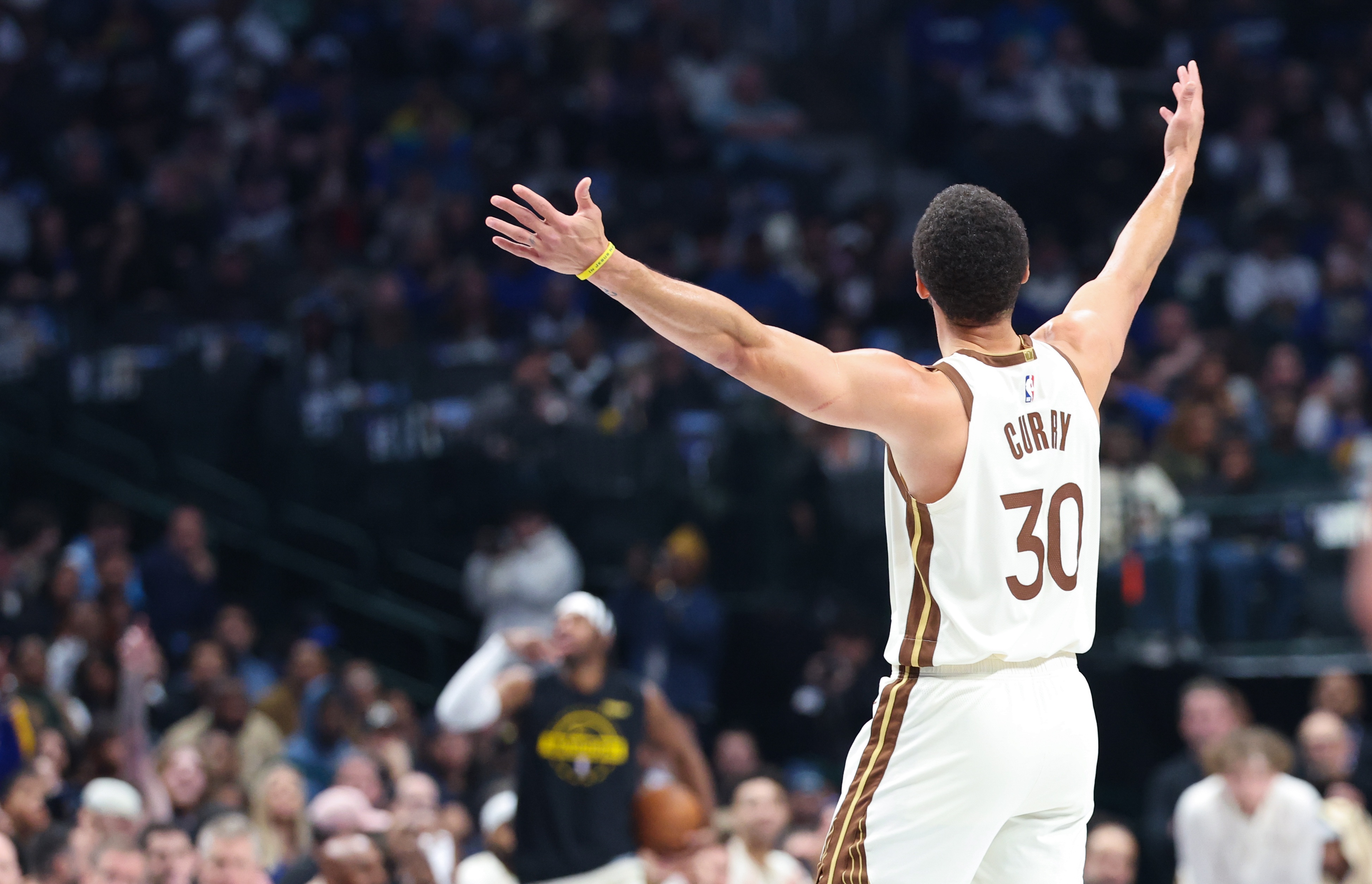 开拓者加时负掘金 记者直言附加赛首务避勇士