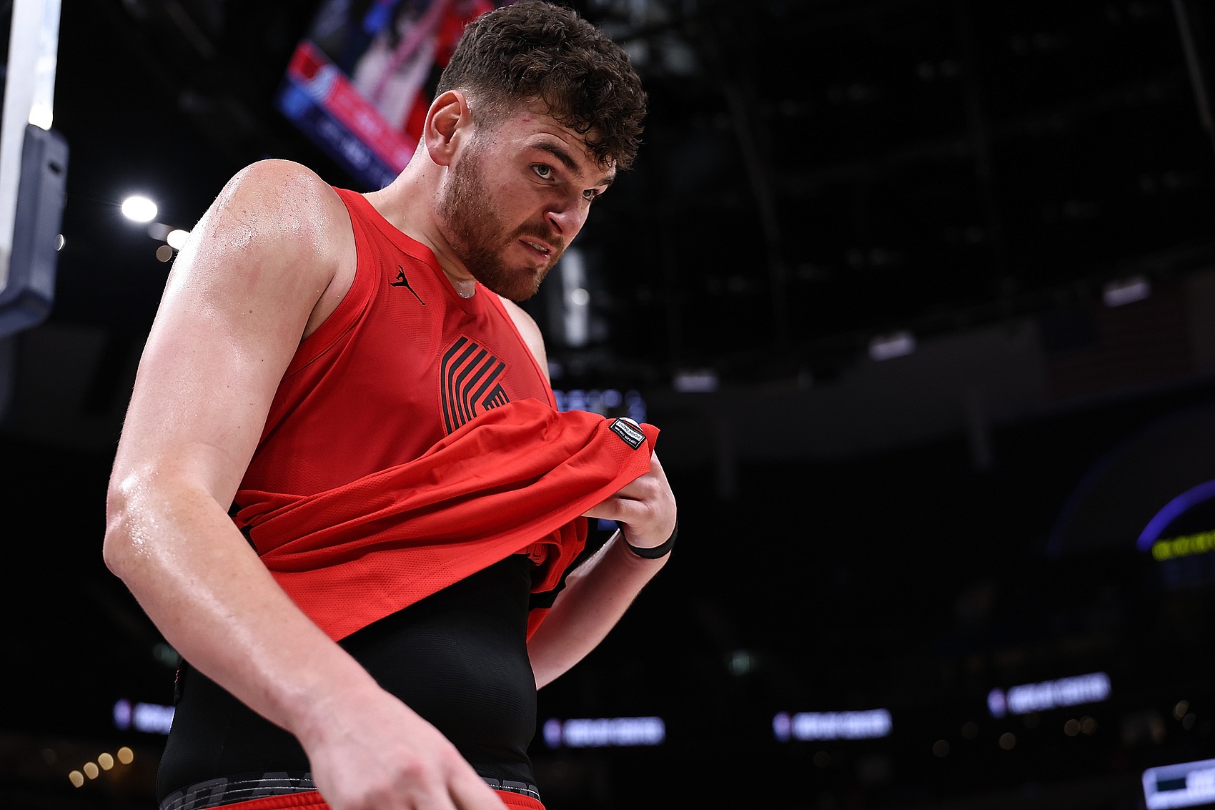 克林根18+12难阻约基奇三双 开拓者加时负掘金