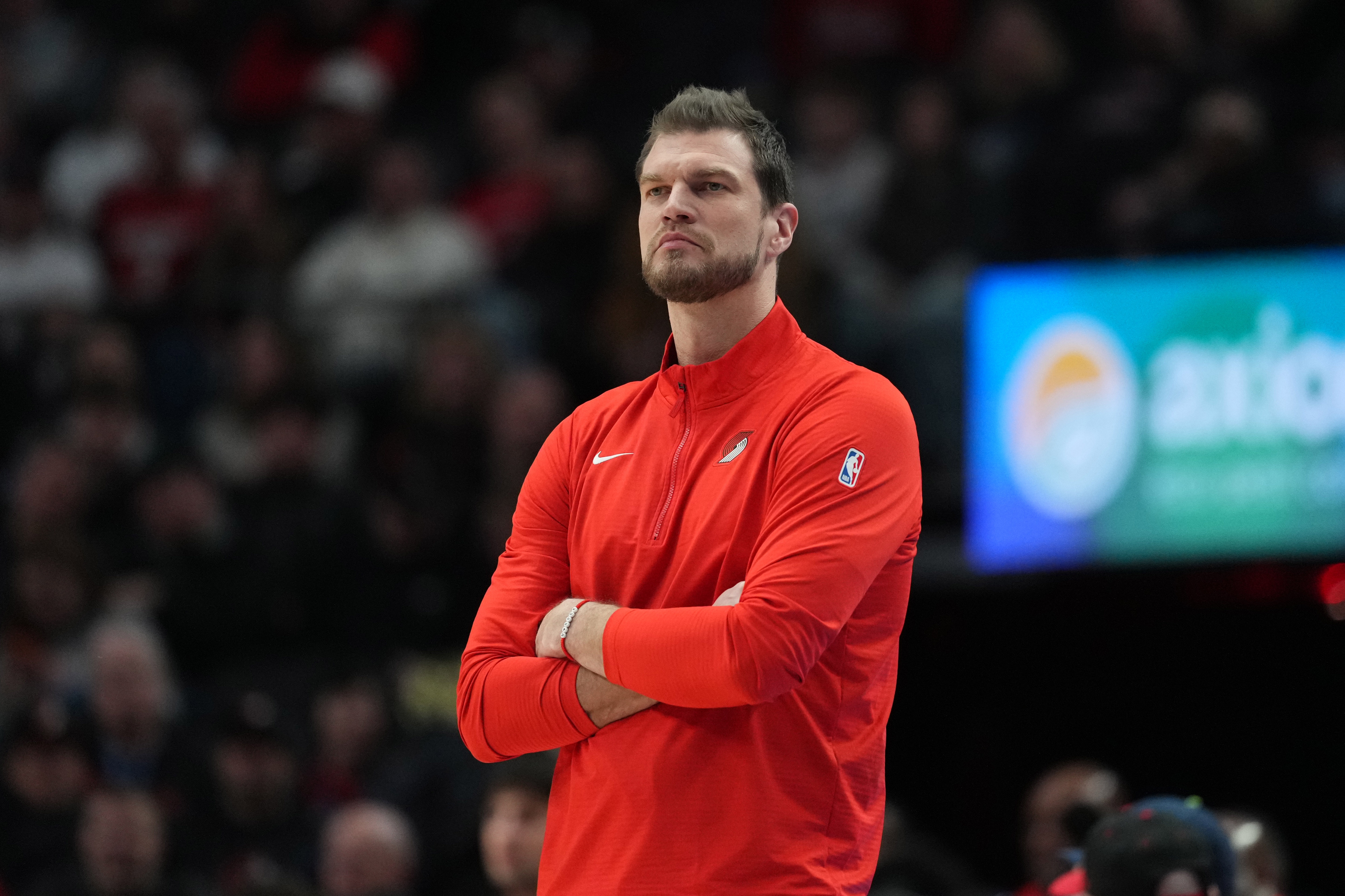 斯普利特率残阵开拓者锁定附加赛 新老板去留表态成唯一变数 斯普利特率残阵开拓者锁定附加赛 新老板去留表态成唯一变数