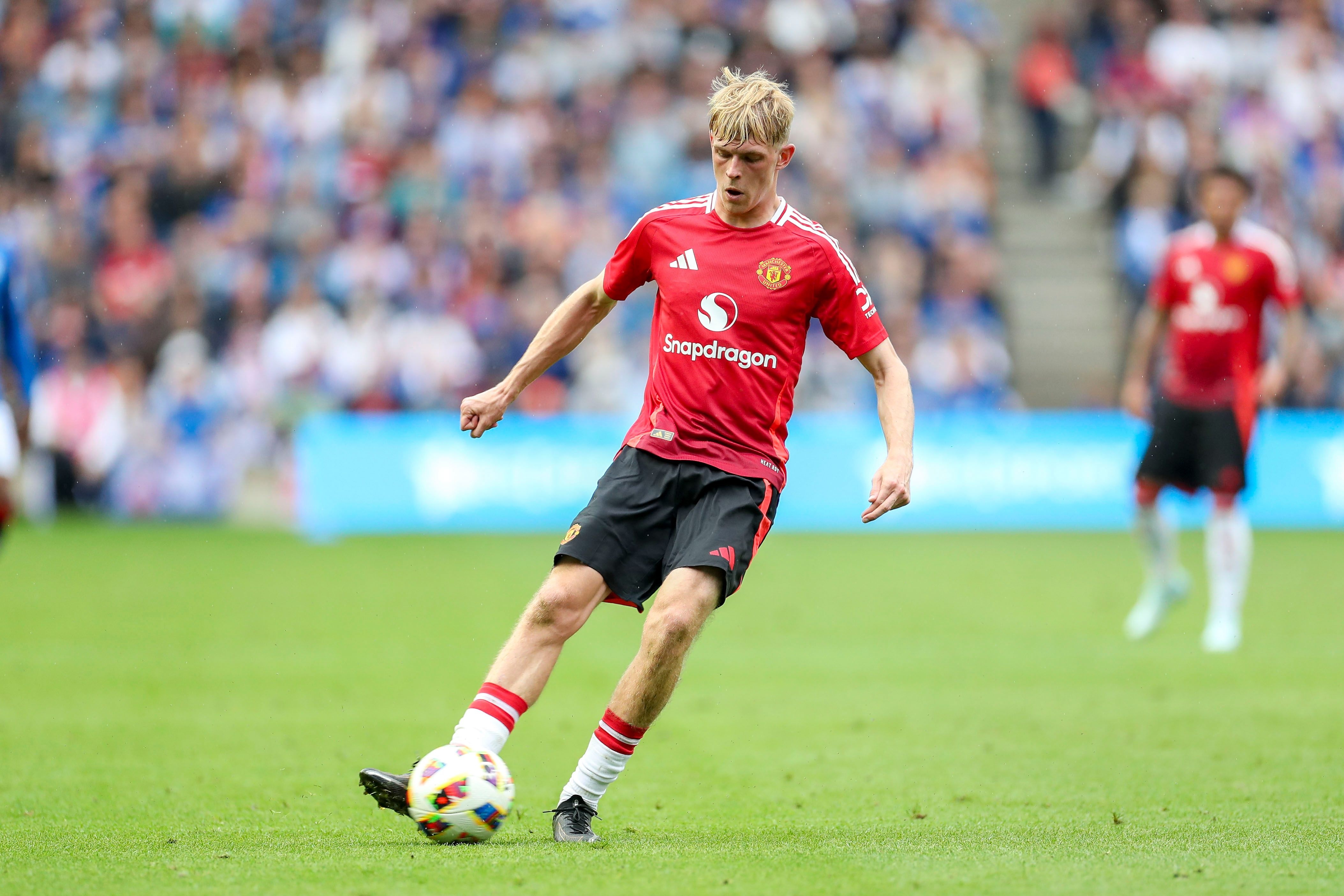 镜报:曼联寻卡塞米罗替代者 科利尔尚早安德森成主要目标 镜报:曼联寻卡塞米罗替代者 科利尔尚早安德森成主要目标