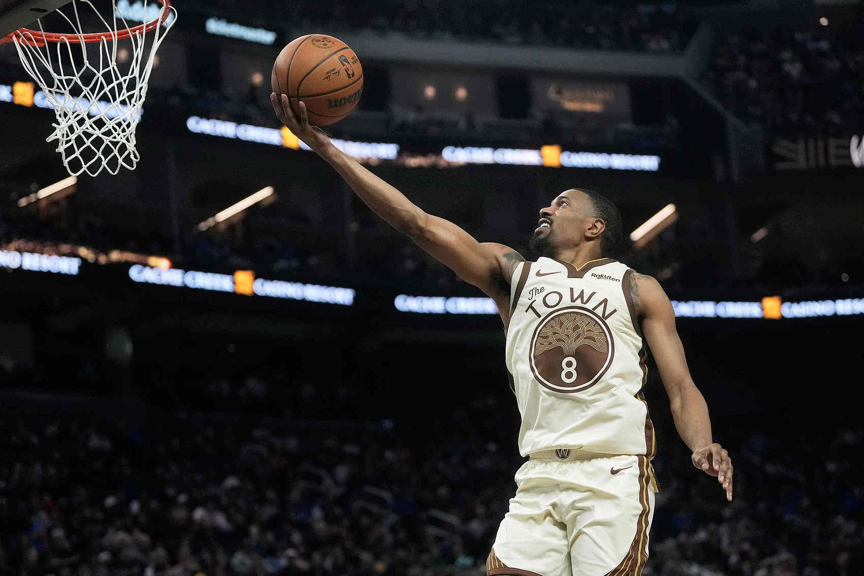 勇士险胜国王锁定西部第十 库里复出寻状态全队聚焦附加赛容错率