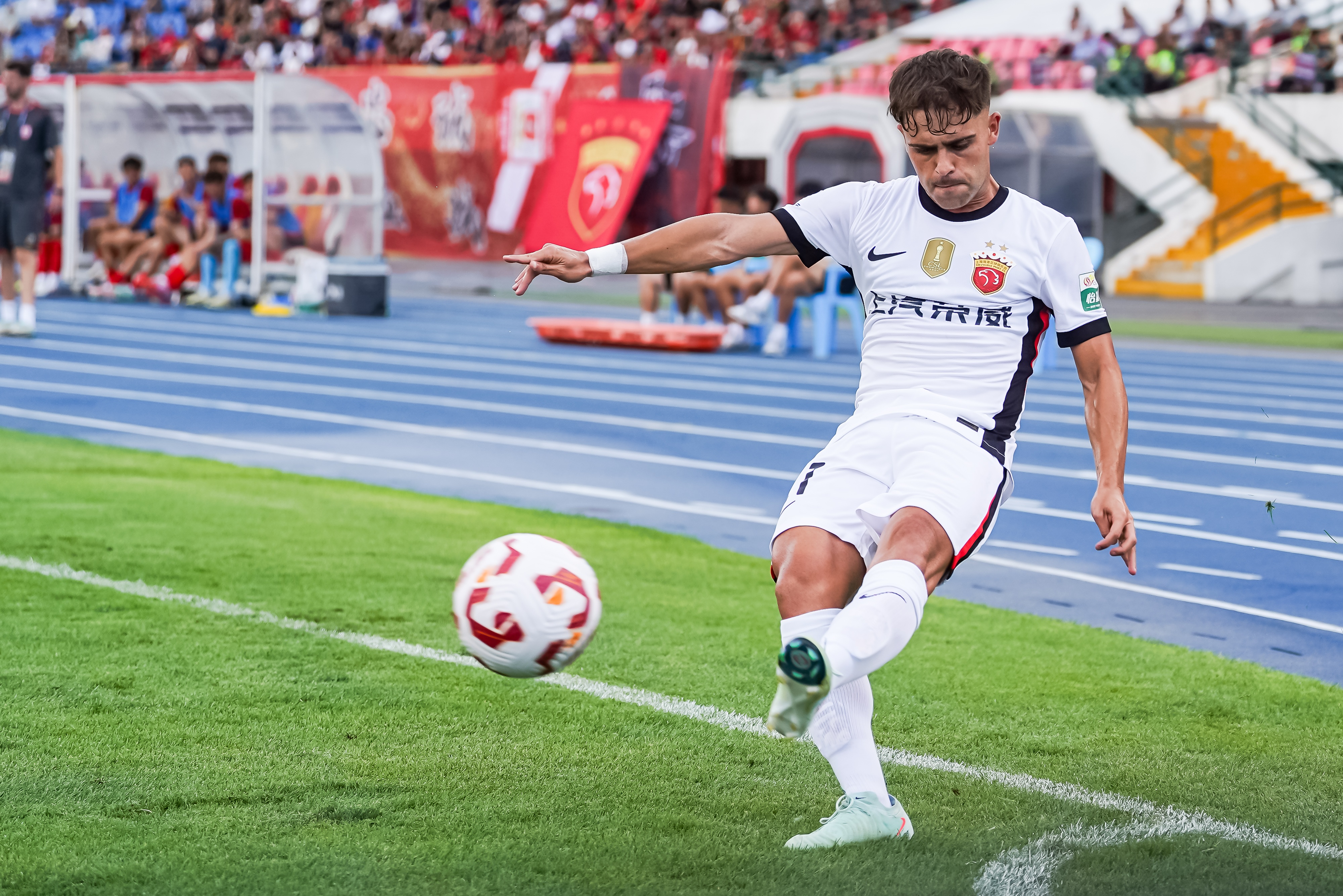 朱艺驳斥梅伦多激活传闻 重申外援补报仅限二转