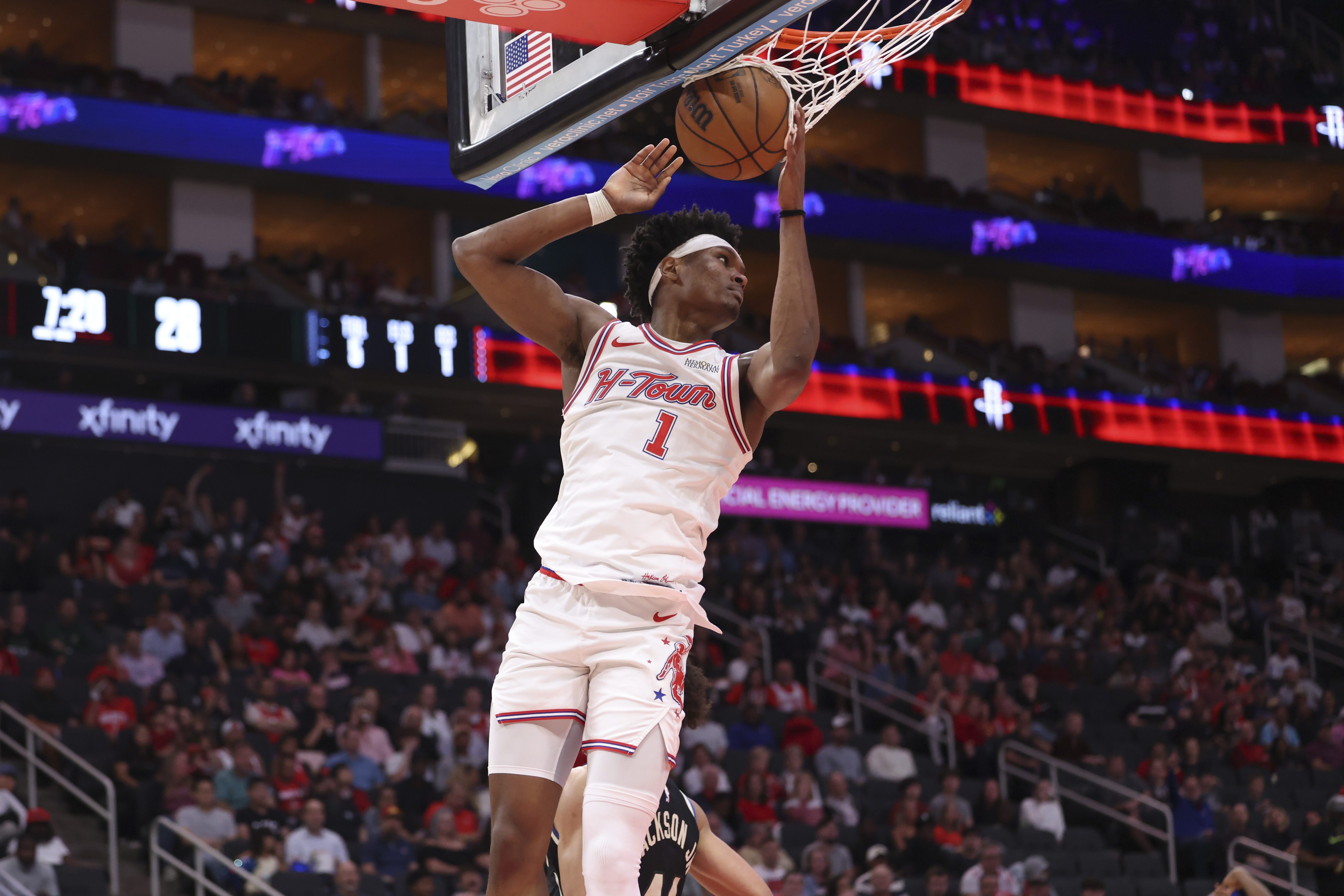 火箭篮板统治力成系列赛关键 湖人双核伤停雪上加霜