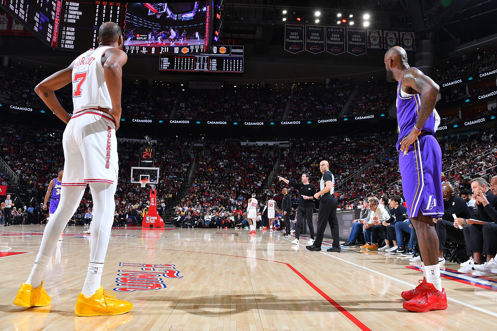 火箭篮板统治力成系列赛关键 湖人双核伤停雪上加霜