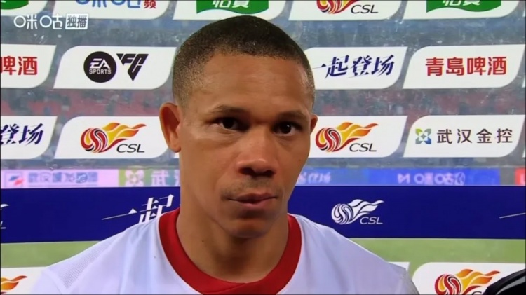 阿洛伊西复盘蓉城防守韧性 韦林顿席尔瓦称胜利源于备战