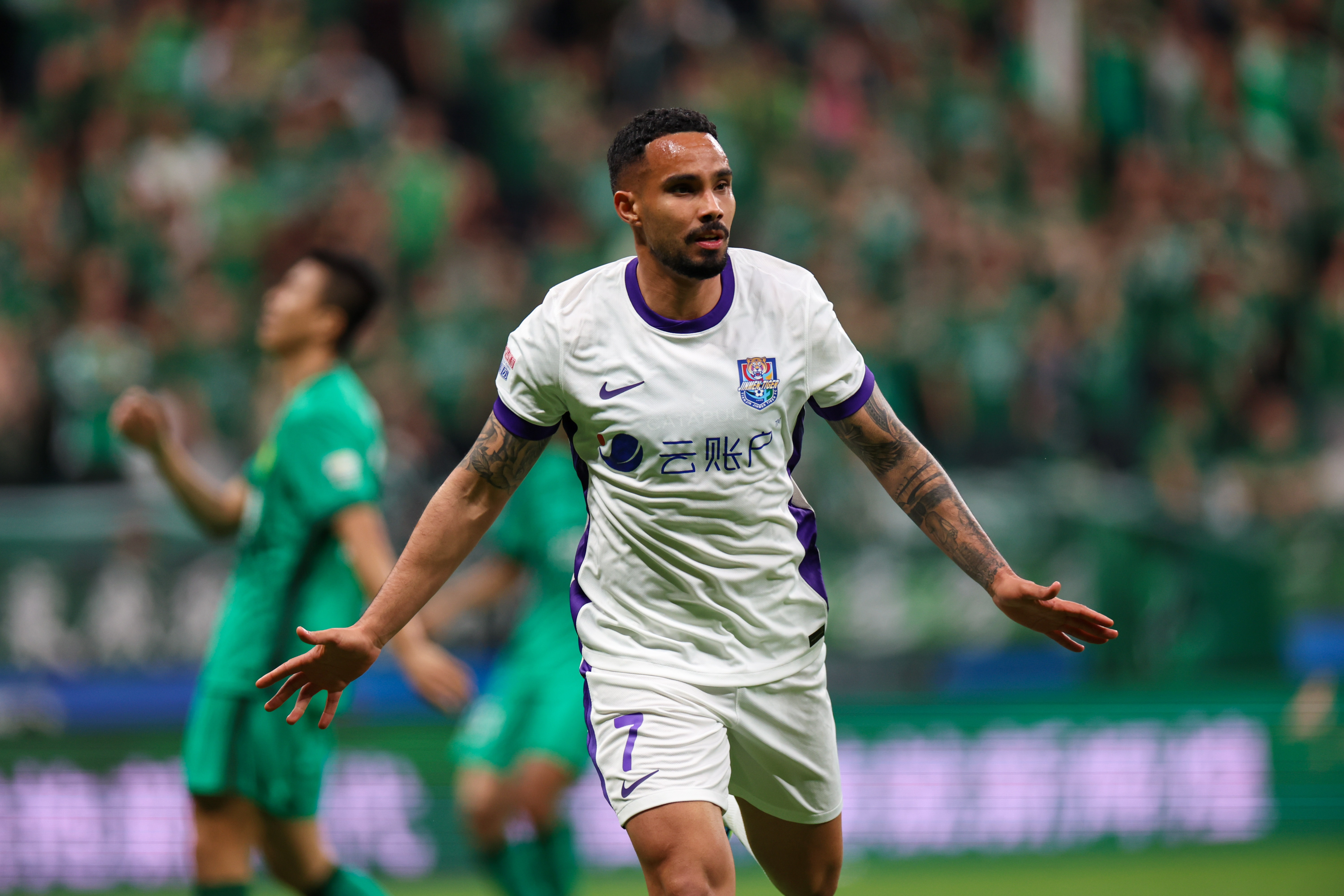 津门虎外援谢蒂内拉伤待核磁确认