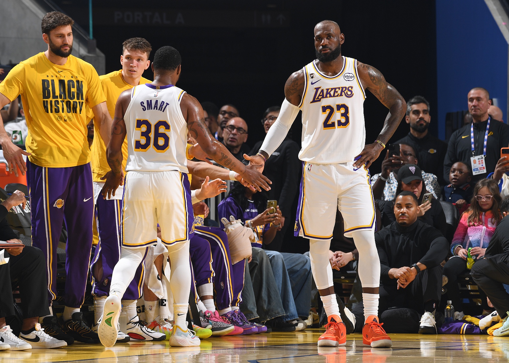 路威：湖人自满搞砸G4 斯玛特肯纳德三分合计0中