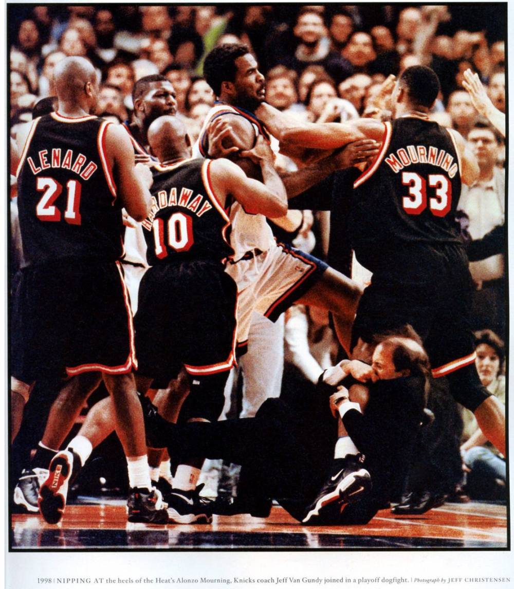 魔术3-1夺赛点，历史黑八奇迹回顾：穆大叔抱球、罗斯重伤、巴特勒封神