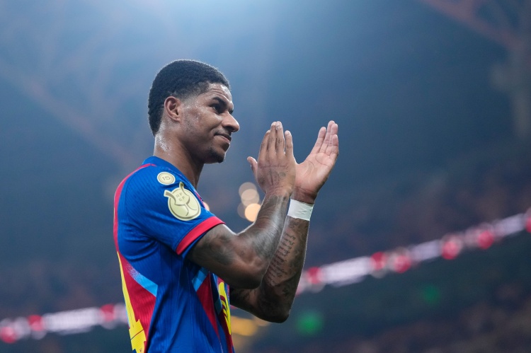 拉什福德一心留巴萨，续租谈判绕过球员本人